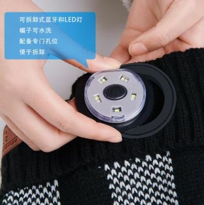 Bluetooth Beanie Hat Video Camera met Licht, Navulbare 4 LEIDENE van USB Koplampglb Draadloze Hoofdtelefoons voor het Ski?en, het Lopen