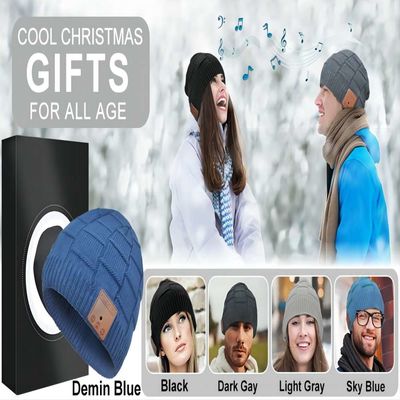 De Giften van Technologie van Bluetooth Beanie Headphones Hat Unique Christmas