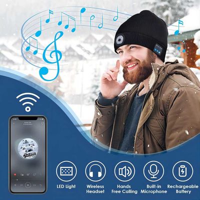 Draadloze de Hoofdtelefoonshoed van Bluetooth met Licht Bluetooth Beanie Night Biking